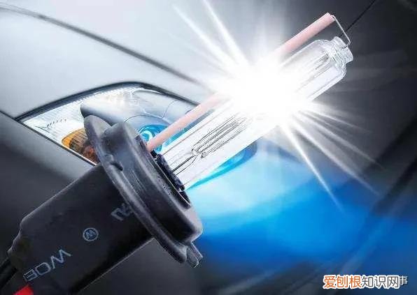 汽车氙气大灯与LED大灯哪个好？