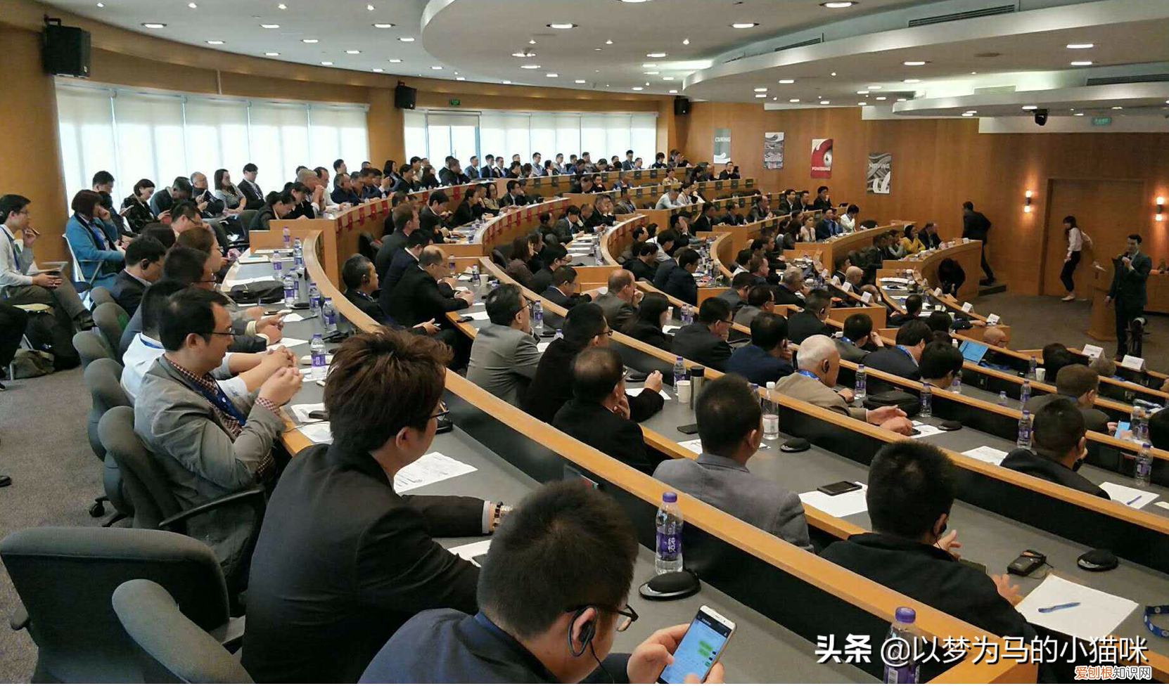 零零后感兴趣的8个“冷门文科”专业,大部分就业竞争激烈还很冷门