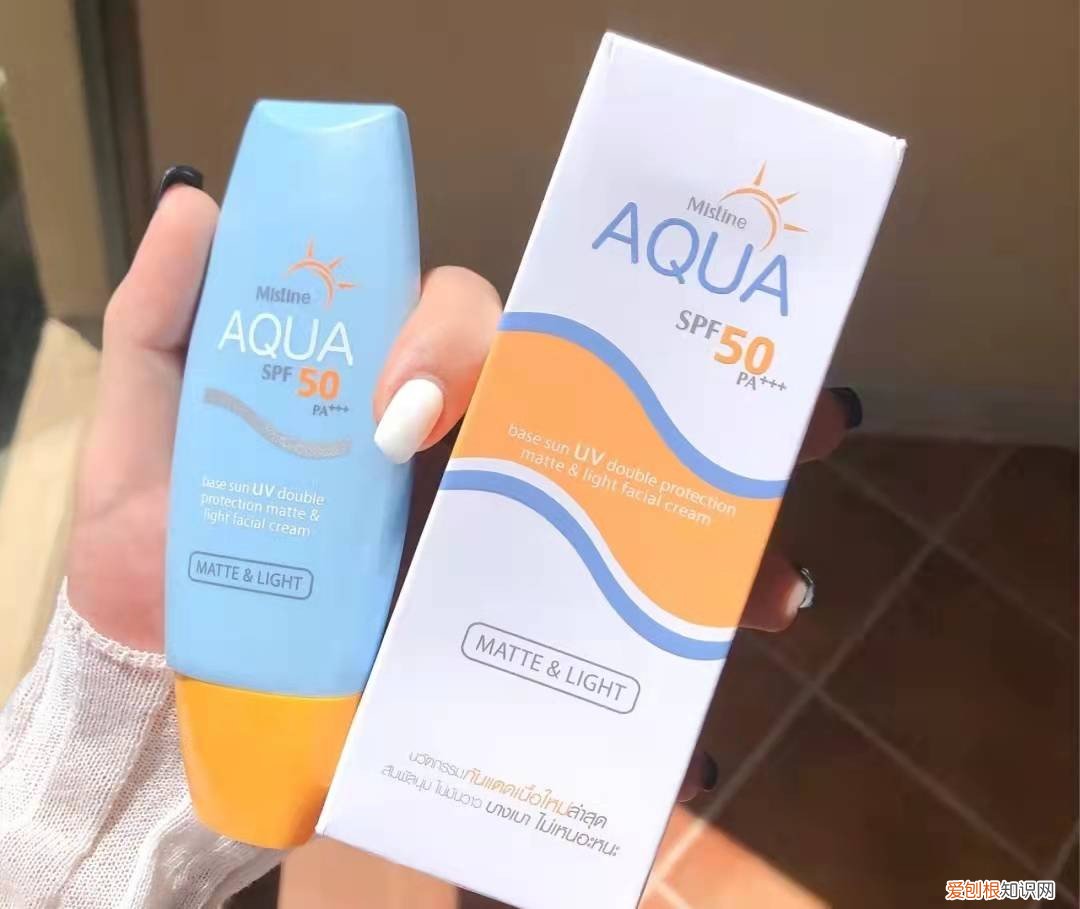 2022年网红爆款防晒霜是这几款，评价高、肤感舒适，值得入手