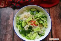 鲜榨青菜汁可以喝，青瓜生菜可以榨汁吗