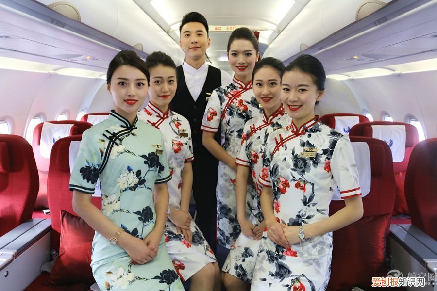 飞机哪个位置最好