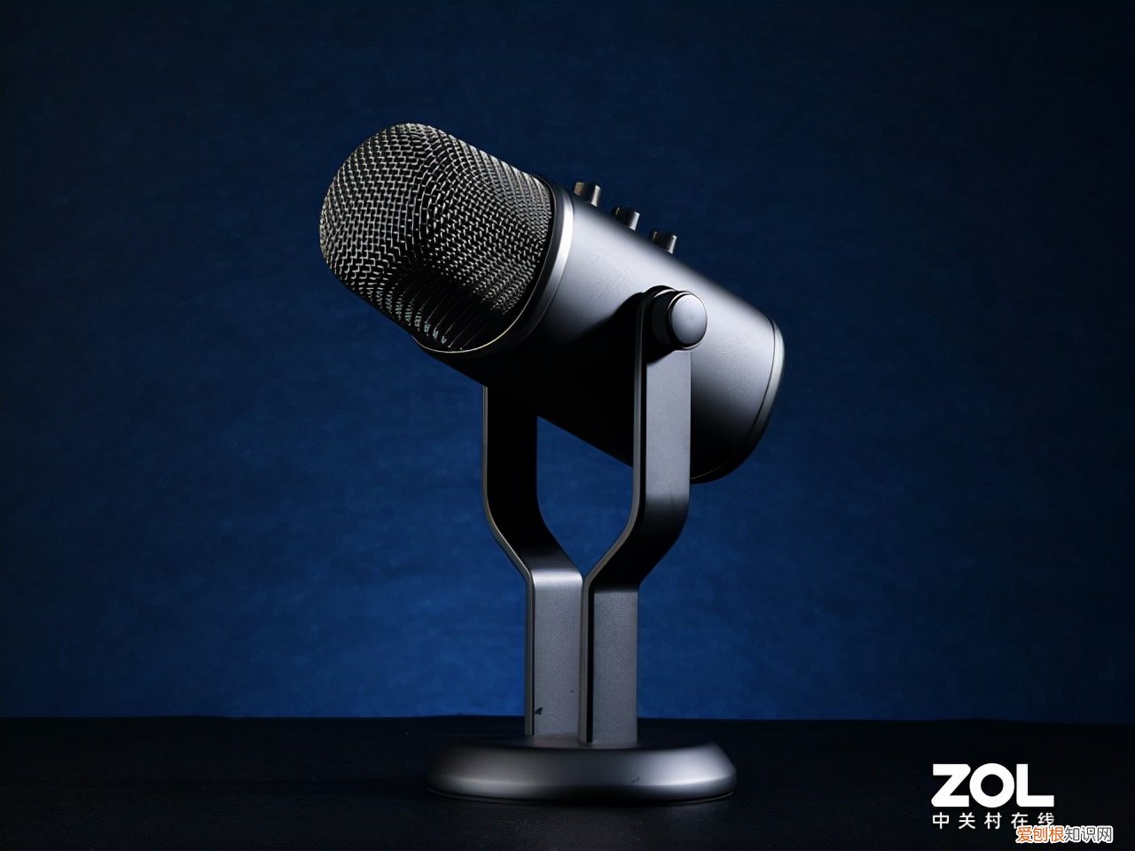 微星GV60流媒体麦克风评测