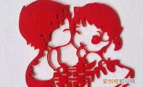 无胶窗花纸怎么贴,窗花用什么贴才不会留下痕迹