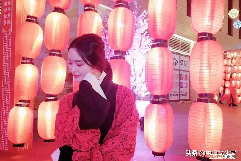 秉烛夜游是什么意思