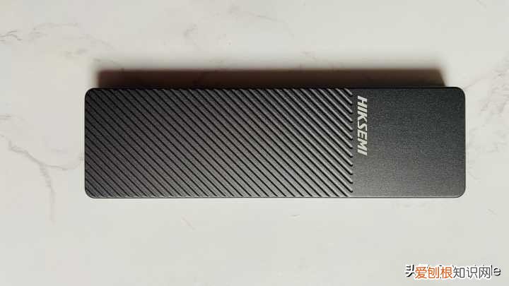 2款主流协议M.2硬盘盒简单测评