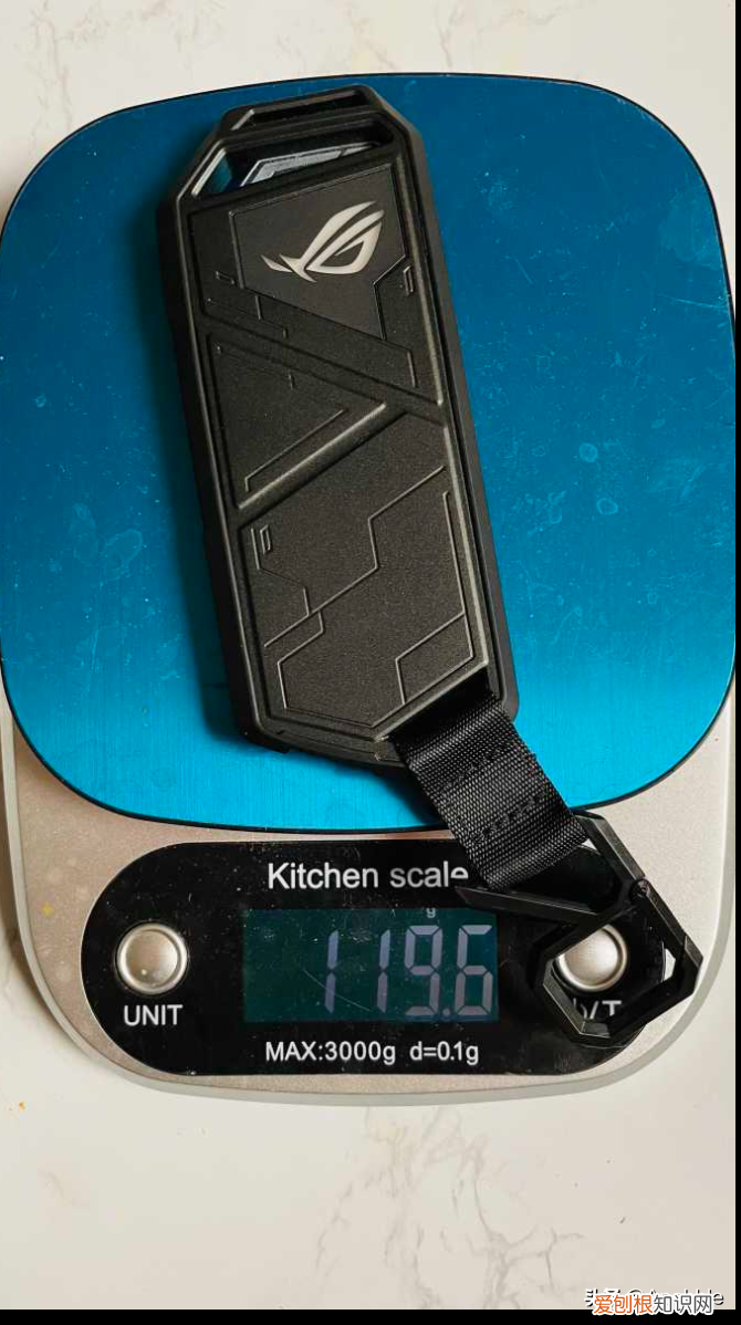 2款主流协议M.2硬盘盒简单测评