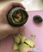 牛油果一般要蒸多久，七个月宝宝吃牛油果需要蒸熟