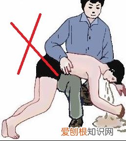 海姆立克急救法高清图解