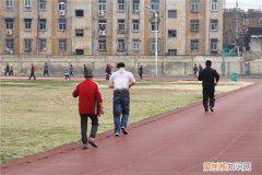 慢跑半小时消耗多少热量