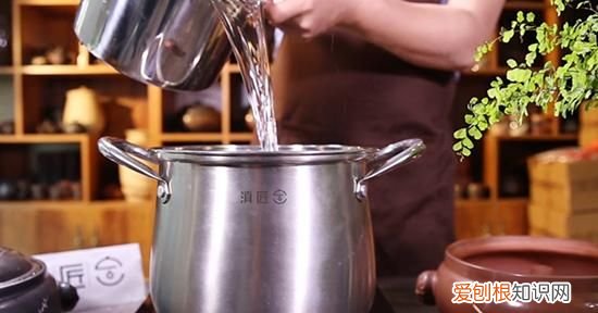 它“天然戒烟菜”,清热润肺还败火,隔三差五吃1次,清除尼古丁