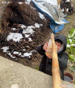 大学生返乡被家人安排住老屋隔离