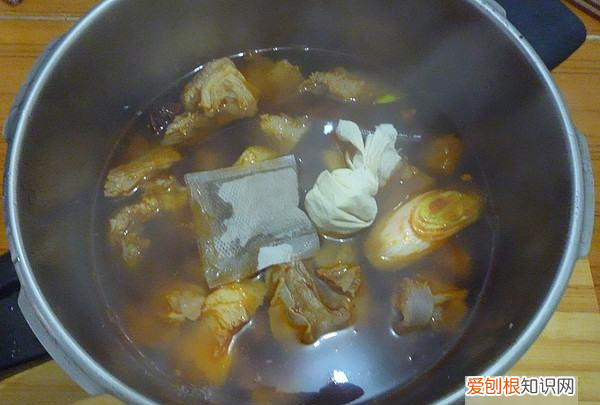 怎么制作好吃的红烧牛肉，红烧牛肉怎么做好吃又嫩