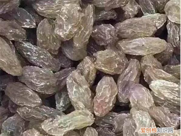 葡萄干发黑怎么回事，晒萝卜干有点黏黏的怎么办