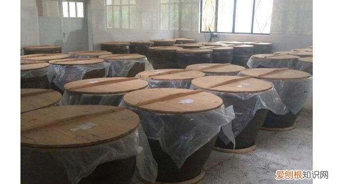 固态发酵酒什么意思，固态基酒是什么意思