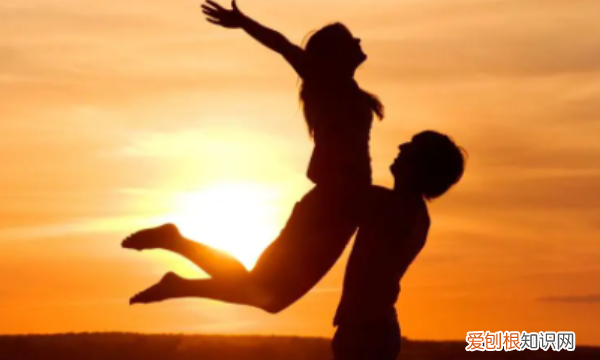 女生生气了该怎么办,女孩子生气了该怎么办