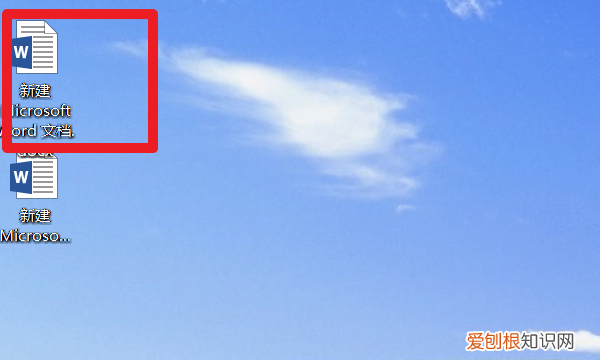 电脑双屏显示怎么设置,电脑要咋滴才能共存两个窗口