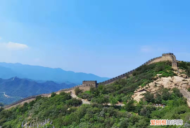 中国万里长城的位置在哪里?