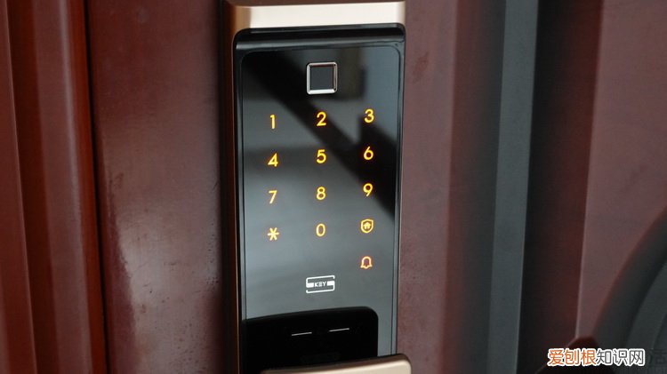 三星719指纹锁如何设置