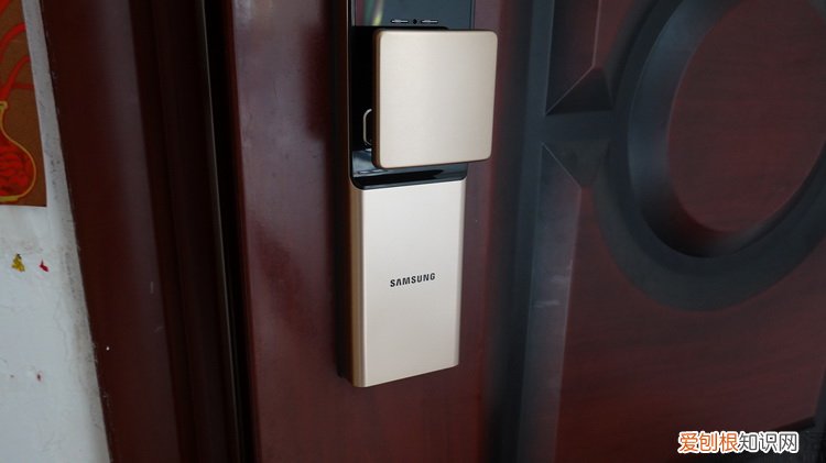 三星719指纹锁如何设置