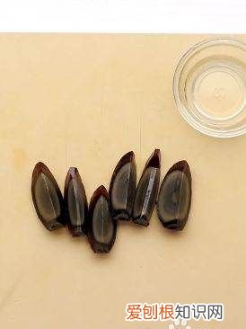 皮蛋蘸汁怎么调，松花蛋的蘸汁怎么调