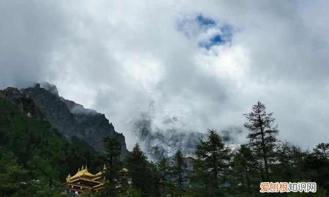 稻城亚丁徒步海拔最高多少?,四川徒步稻城亚丁攻略