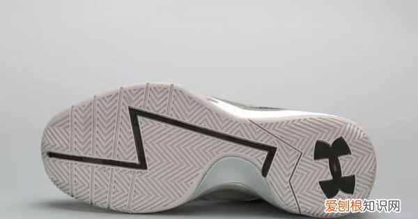 md是什么材質(zhì)，md鞋底是什么材質(zhì)