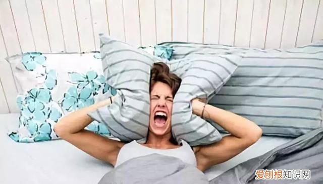 做了幾個(gè)抬腿運(yùn)動大腿前面困疼 每天抬腿15分鐘疏通氣血