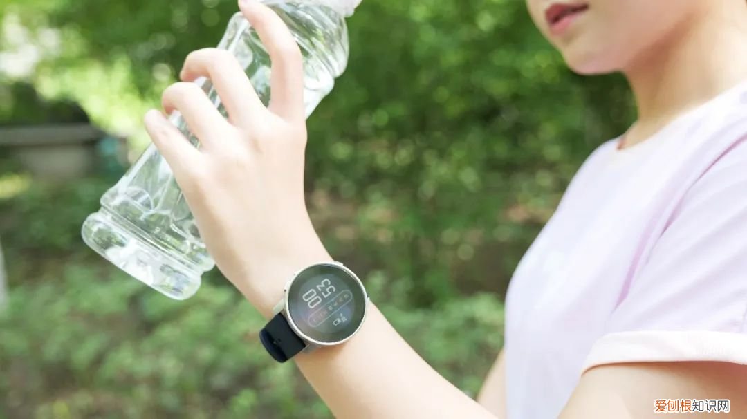 Suunto 9 Peak和gamin f6x pro对比