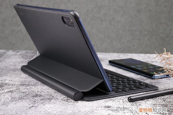 荣耀平板v7和v7pro区别对比哪个好