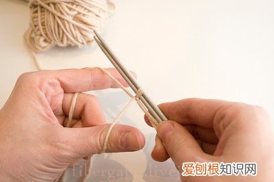 织围巾怎么起针