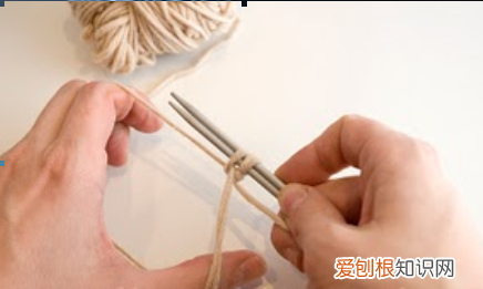 织围巾怎么起针