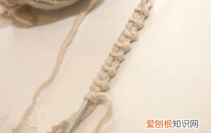 织围巾怎么起针