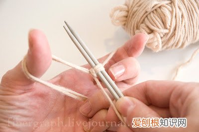 织围巾怎么起针