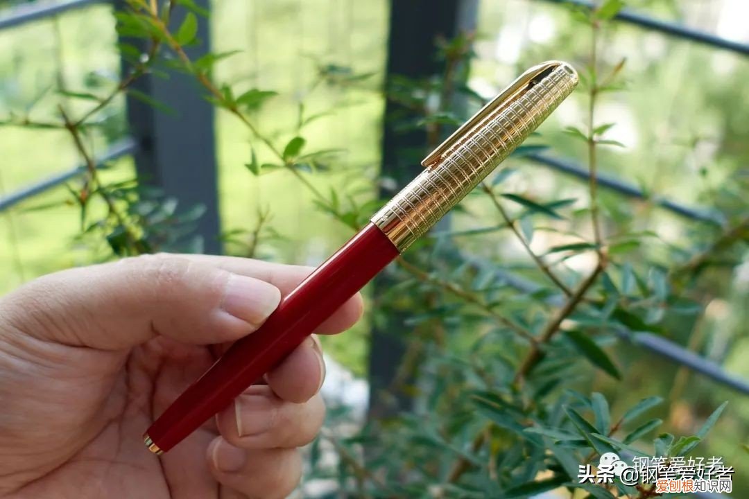 英雄100金笔14k质量如何