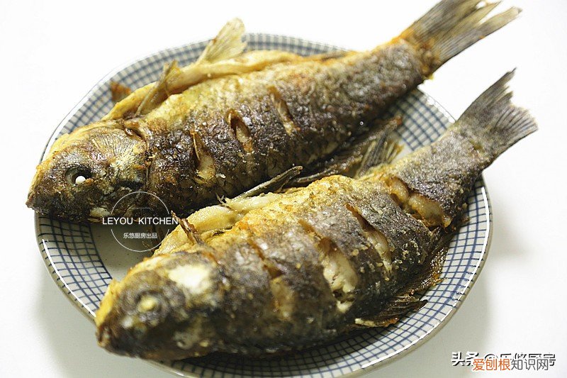 怎么让鱼不粘锅