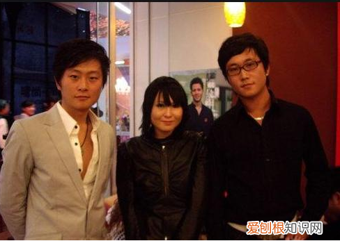 罗琦的眼睛怎么了