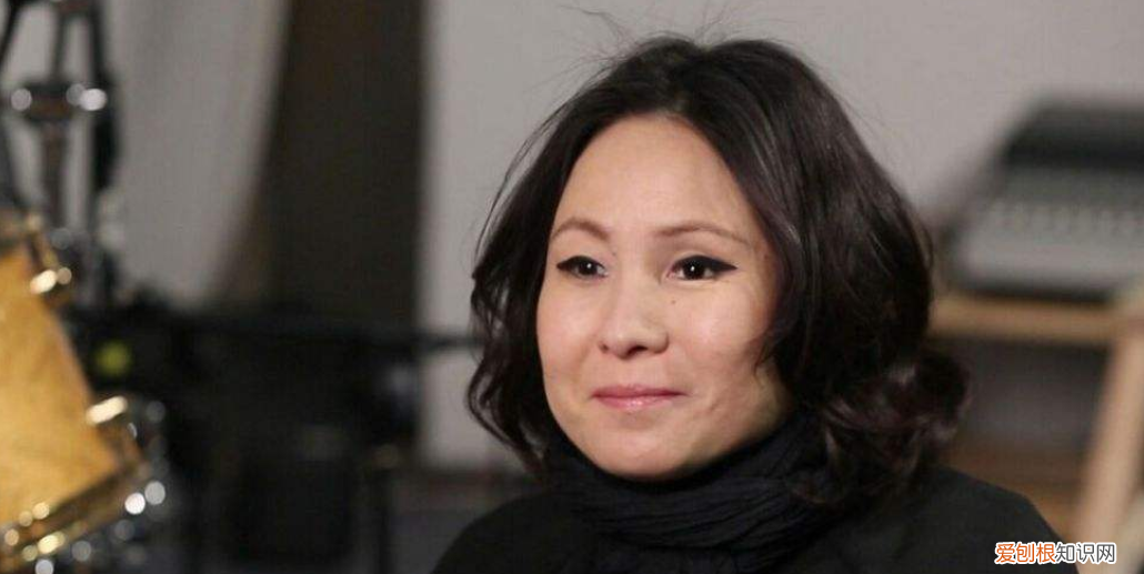 罗琦的眼睛怎么了