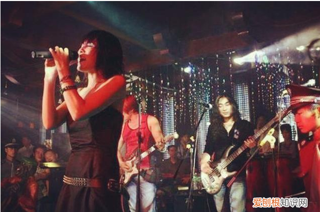 罗琦的眼睛怎么了