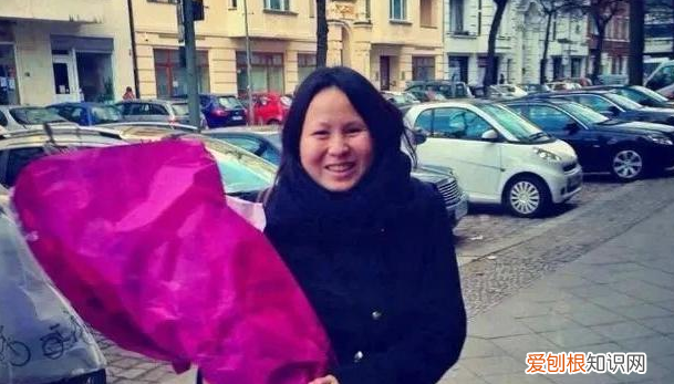 罗琦的眼睛怎么了