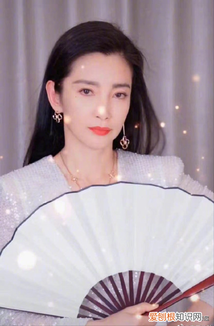 儿科医生举报下架李冰冰短视频理由:因为不穿内衣