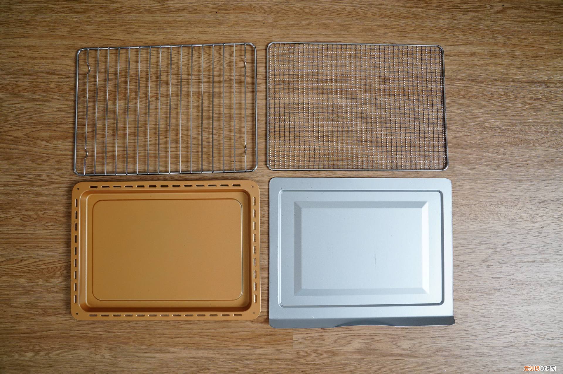 海氏i7和BRUNO熏烤箱详细对比评测