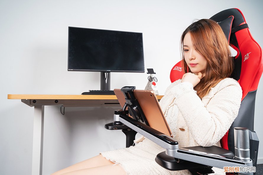 迪锐克斯模块化电竞椅评测