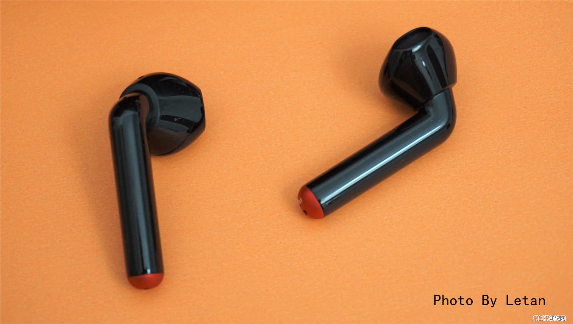 科大讯飞智能录音耳机评测:可以录音转文字,商务功能强大