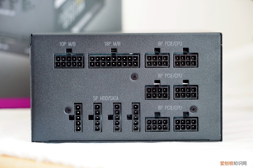 酷冷至尊MWE金牌1050W评测结果怎么样