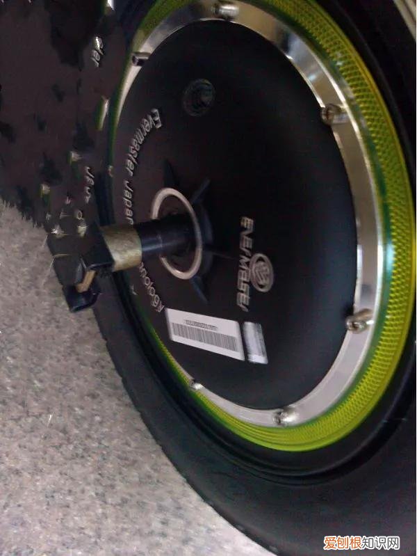 怎样选购电动车