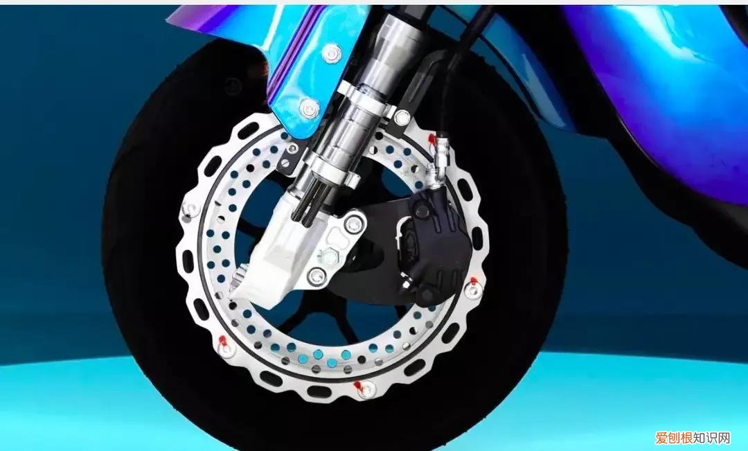 怎样选购电动车