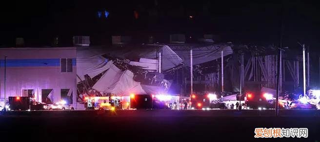 美国30个龙卷风灾害已造成超百人死亡