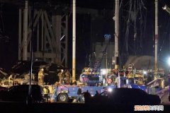 美国30个龙卷风灾害已造成超百人死亡