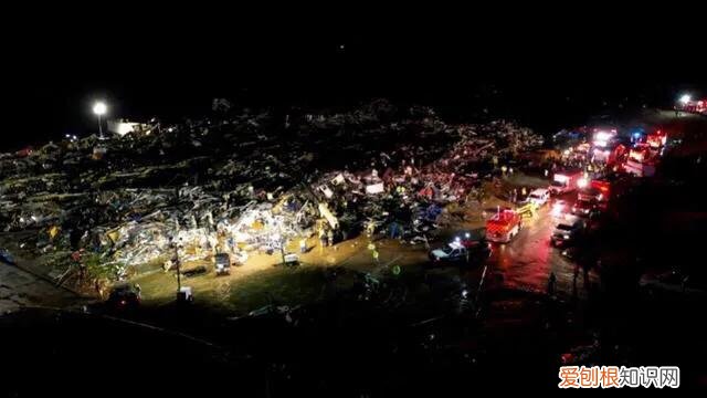 美国30个龙卷风灾害已造成超百人死亡