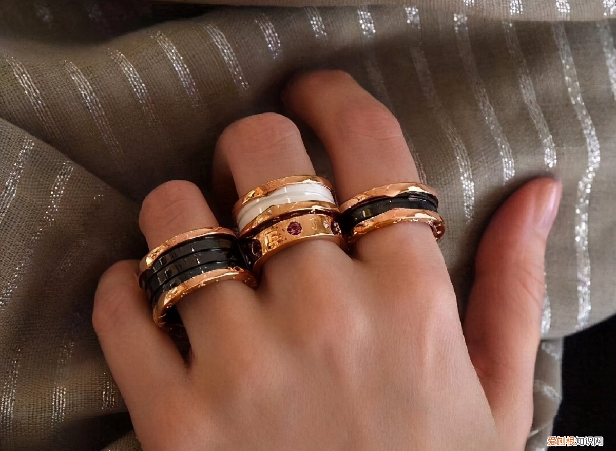 结婚钻戒买什么牌子好